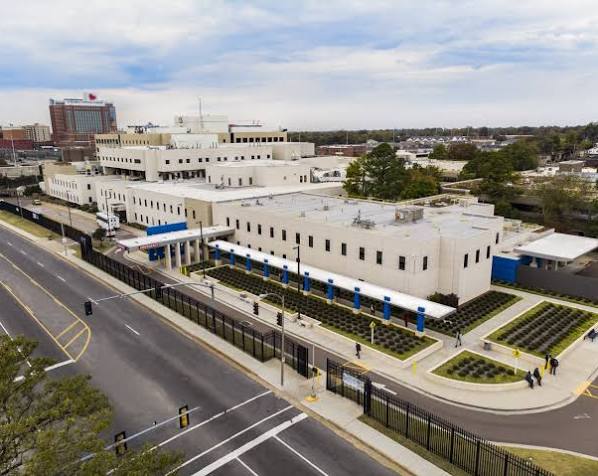 Hampton VA Medical Center exterior